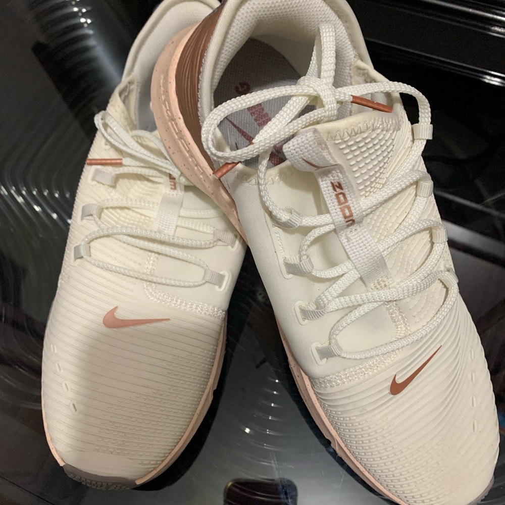 Nike tennis shoes ,size 9 .